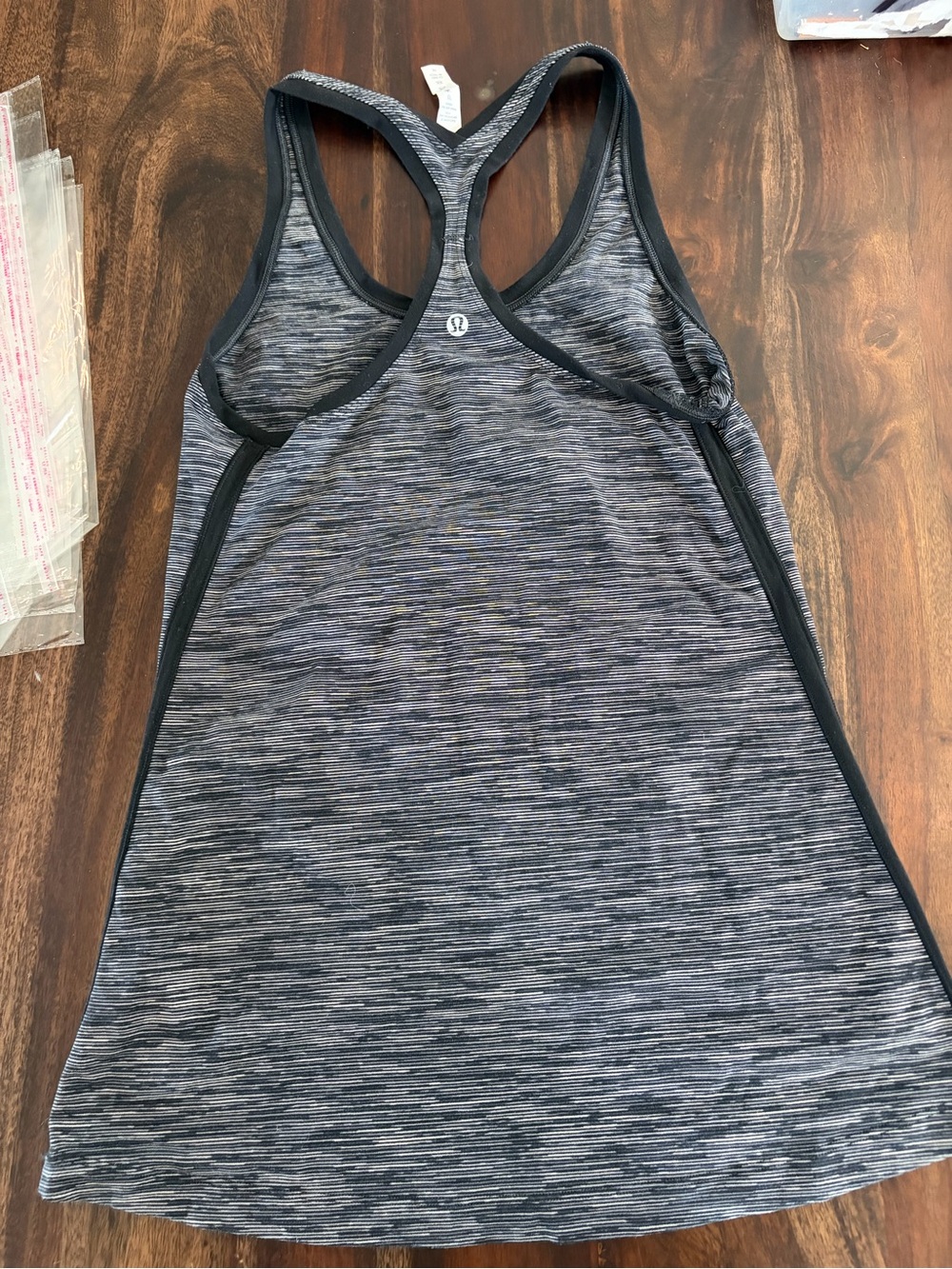 Lululemon 8 Racerback tank